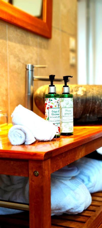 Logis Hotels Domaine Du Chatelard Dirac ภายนอก รูปภาพ