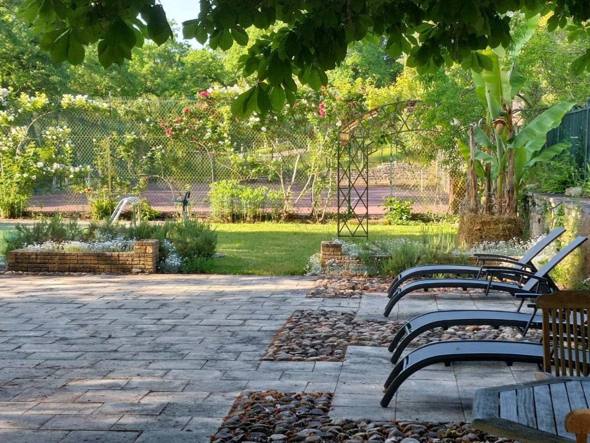 Logis Hotels Domaine Du Chatelard Dirac ภายนอก รูปภาพ