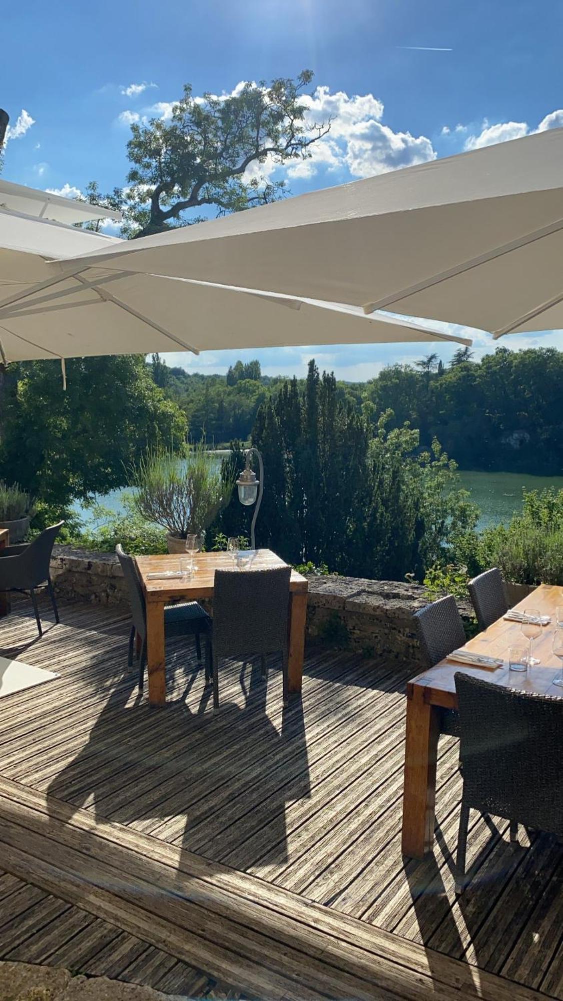 Logis Hotels Domaine Du Chatelard Dirac ภายนอก รูปภาพ